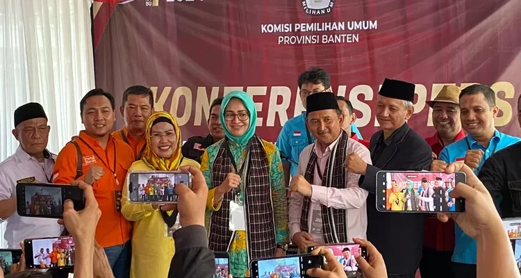 Airin Rachmi Diany-Ade Sumardi Resmi Daftar Pilkada Banten 2024