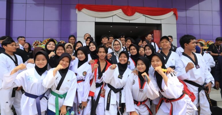 Cetak Atlet Berprestasi, Airin Rachmi Diany Apresiasi Kasad Asian Taekwondo Open Championship 2024