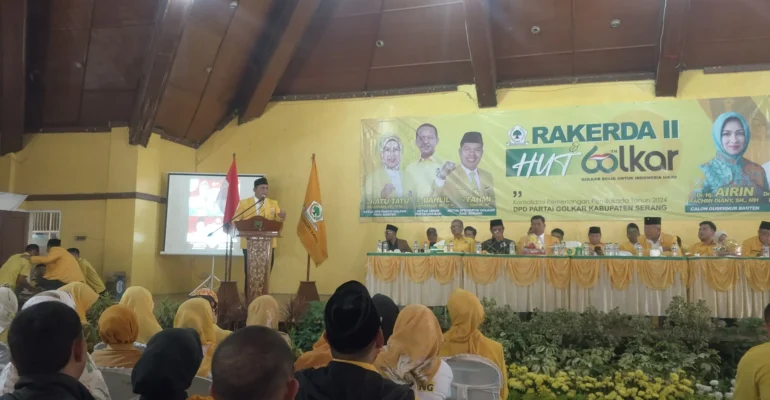 Kader Golkar Diminta Fokus Menangkan Airin Rachmi Diany-Ade Sumardi