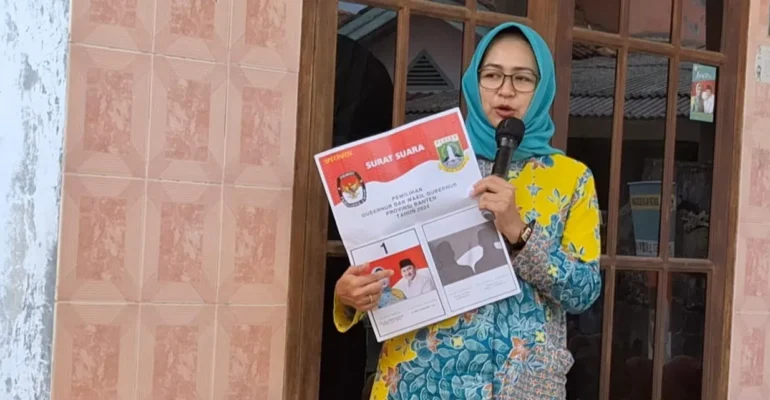 Airin Rachmi Diany Sosialisasi ke Ibu-ibu di Cilegon